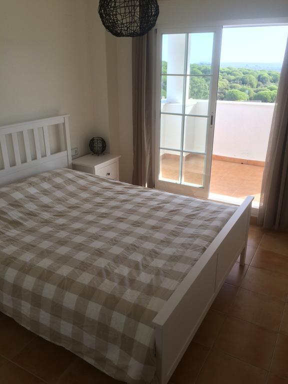 Appartement Las Terrazas De Alcaidesa Bagian luar foto